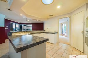 24 Hestia Place, San Remo, WA 6210 AUS