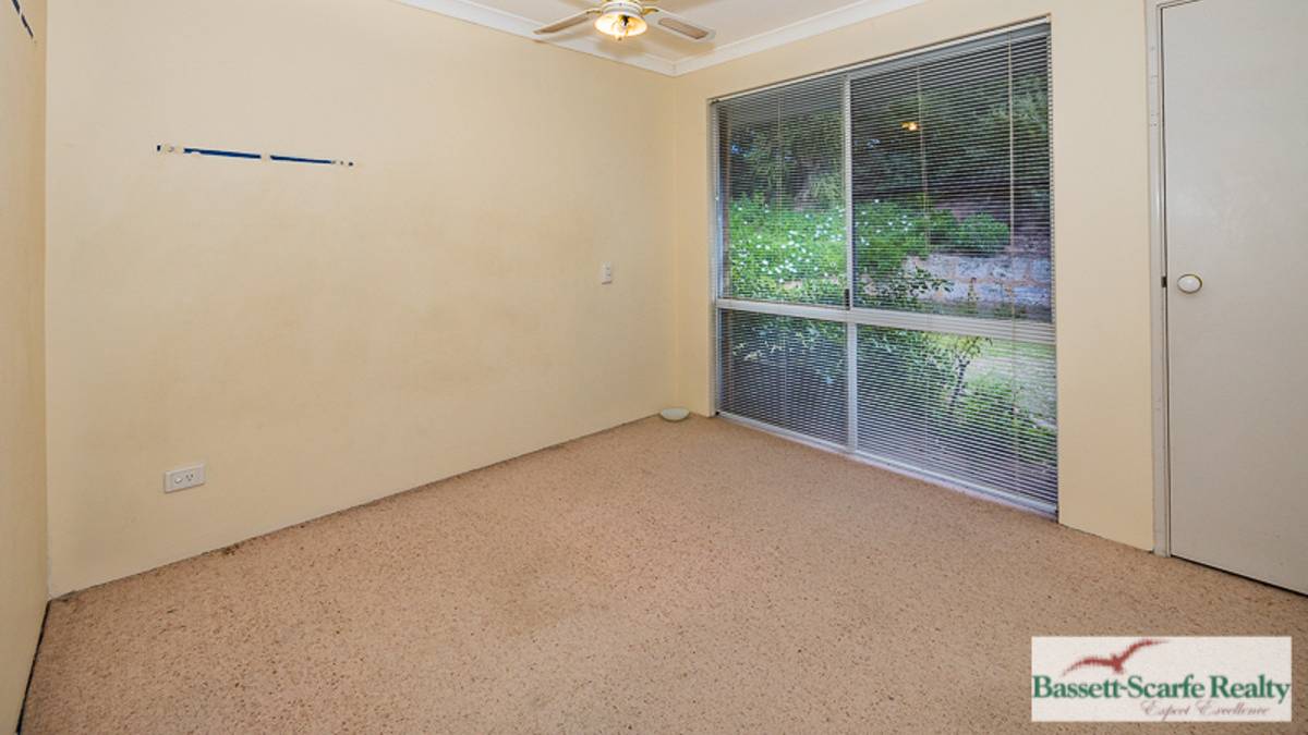 24 Hestia Place, San Remo, WA 6210 AUS