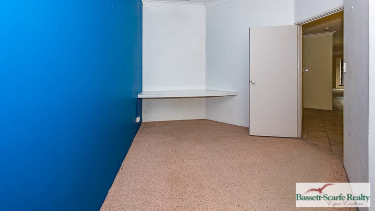 24 Hestia Place, San Remo, WA 6210 AUS