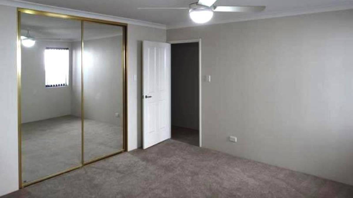3 Adriana Way, HALLS HEAD, WA 6210 AUS