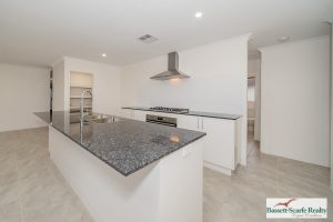 5 Goomarl Street, Dudley Park, WA 6210 AUS
