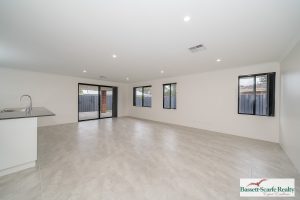 5 Goomarl Street, Dudley Park, WA 6210 AUS