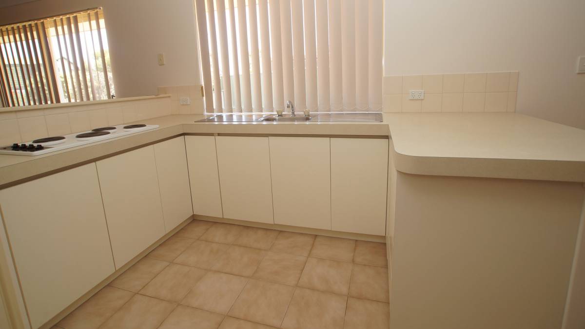 1/35 Charon Road, Falcon, WA 6210 AUS