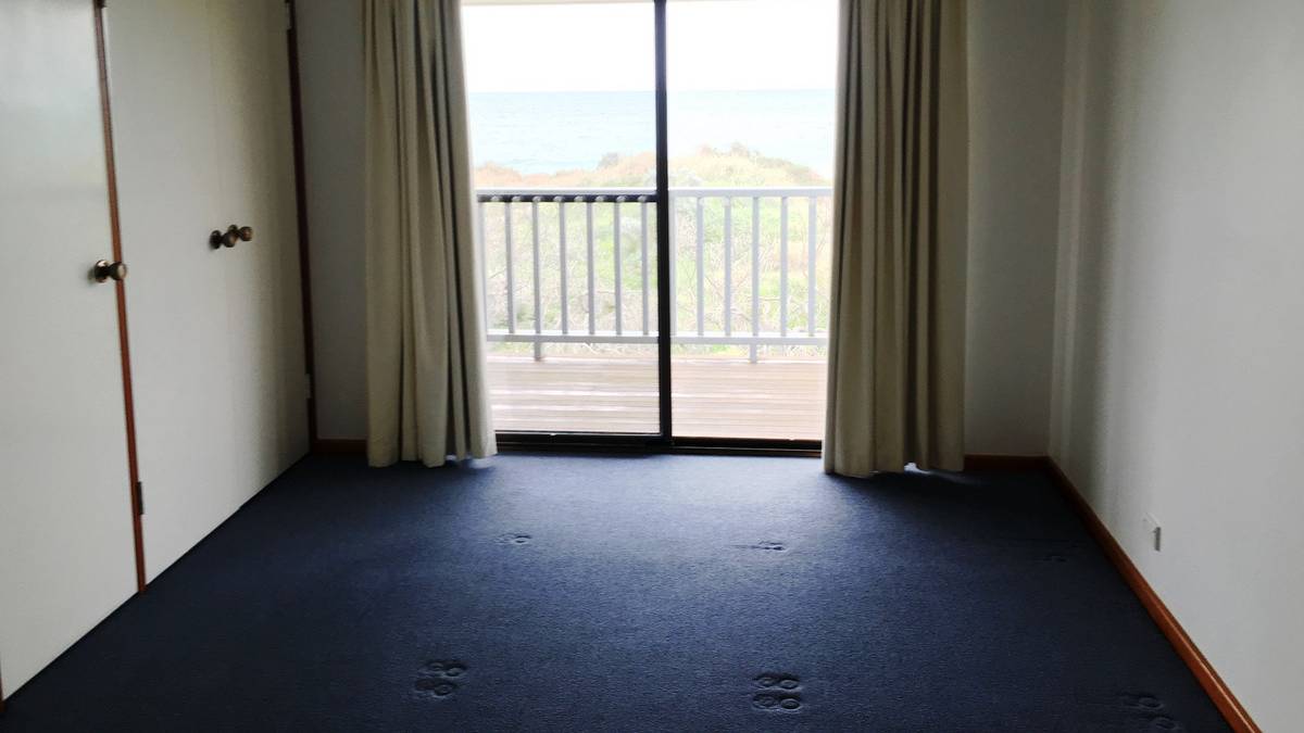 2/12 Quamby Court, SILVER SANDS, WA 6210 AUS