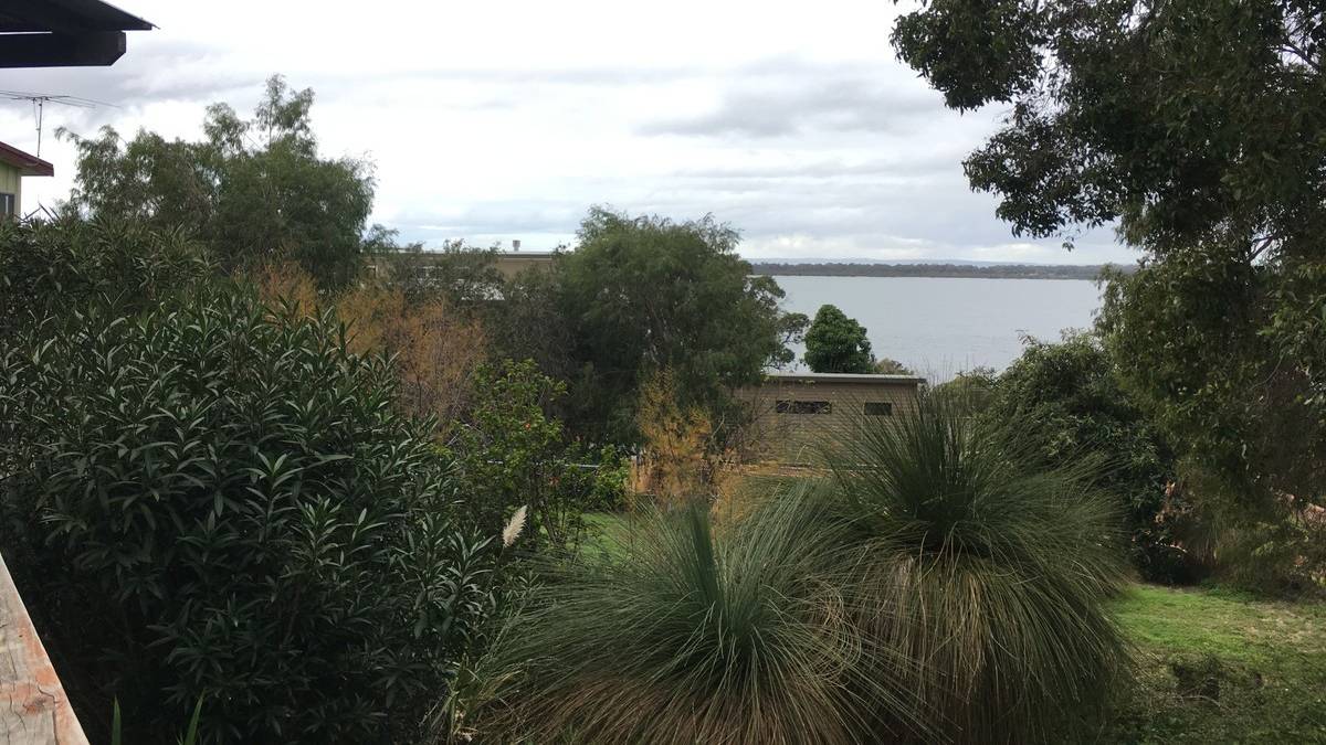 3 Tanjinn Street, DAWESVILLE, WA 6211 AUS