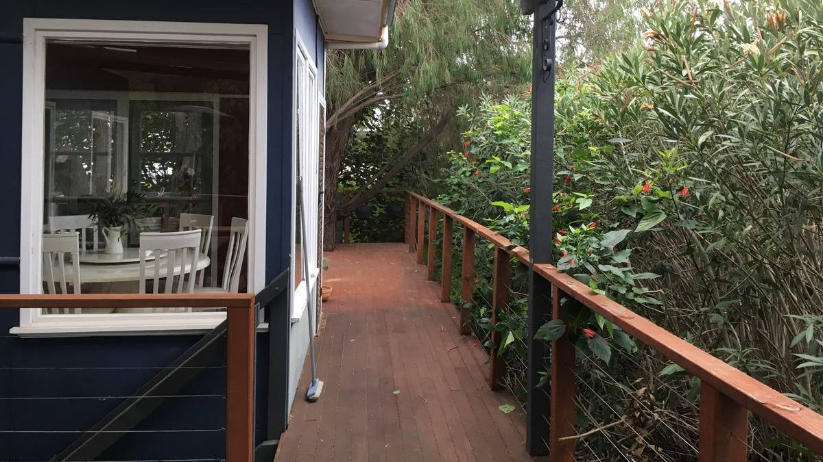 3 Tanjinn Street, DAWESVILLE, WA 6211 AUS