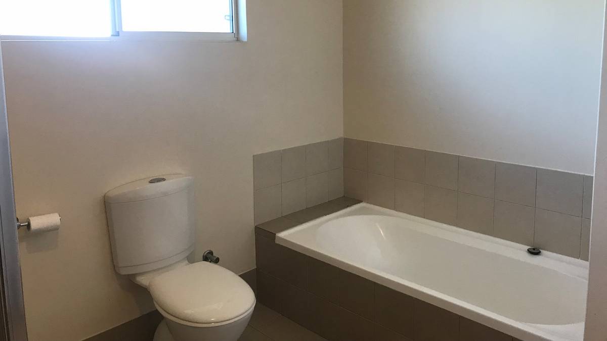 8/28 Irrawaddy Drive, Greenfields, WA 6210 AUS