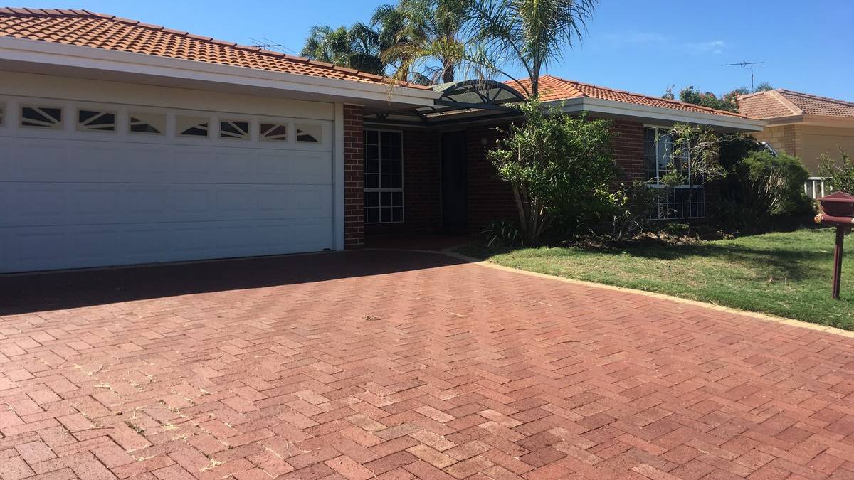 37 Everlasting Retreat, Halls Head, WA 6210 AUS
