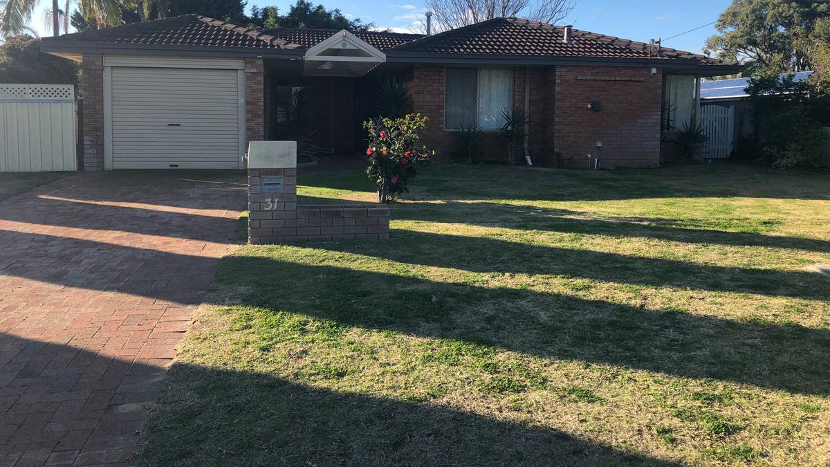 31 Luckhurst Road, Mandurah, WA 6210 AUS