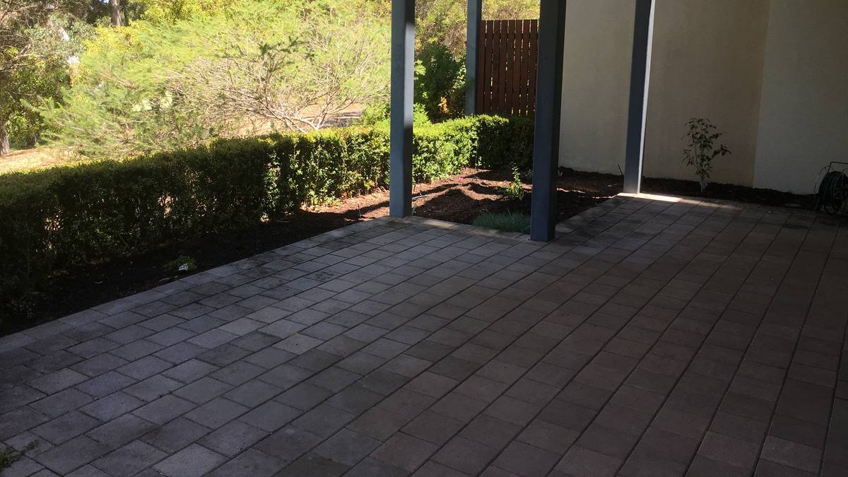 12 Golfers Retreat, Halls Head, WA 6210 AUS