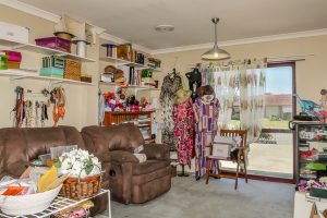6 Allora Close, Dudley Park, WA 6210 AUS