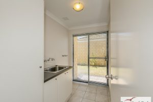 12 Fifth Avenue, Mandurah, WA 6210 AUS