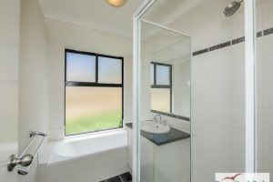 12 Fifth Avenue, Mandurah, WA 6210 AUS