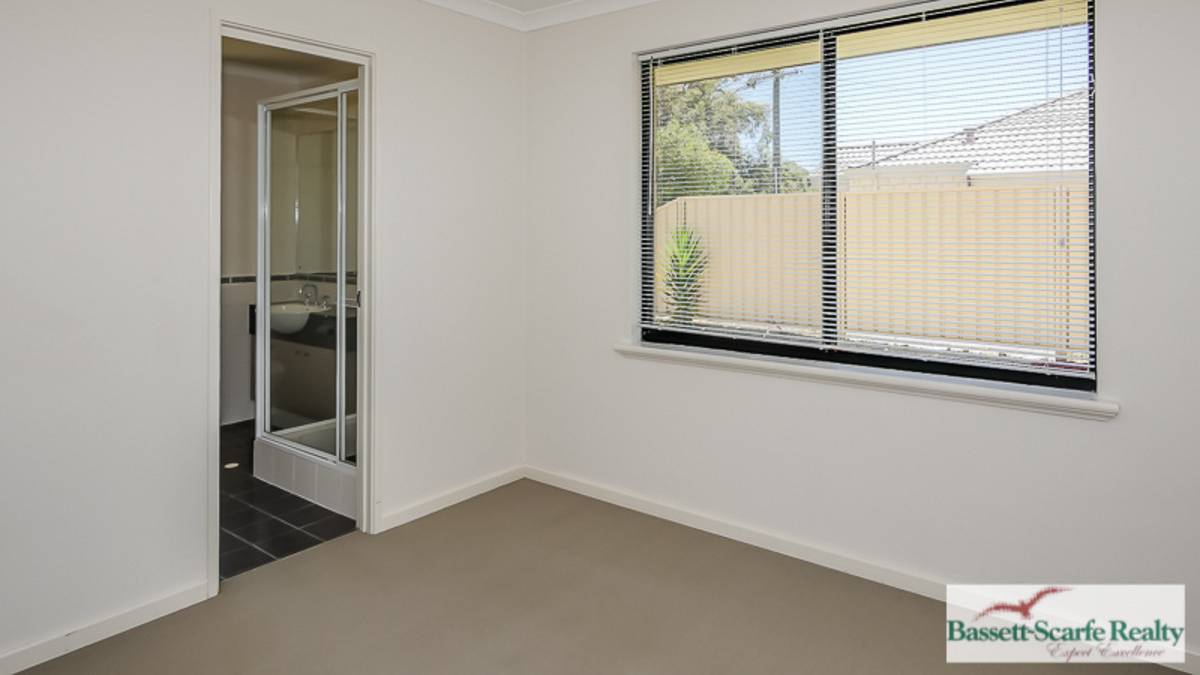 12 Fifth Avenue, Mandurah, WA 6210 AUS