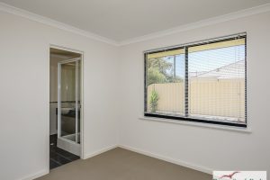 12 Fifth Avenue, Mandurah, WA 6210 AUS