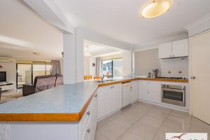 16 Merredin Heights, DAWESVILLE, WA 6211 AUS