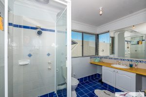 16 Merredin Heights, DAWESVILLE, WA 6211 AUS