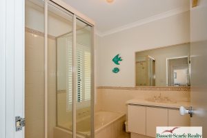 8/9 Leslie Street, Mandurah, WA 6210 AUS