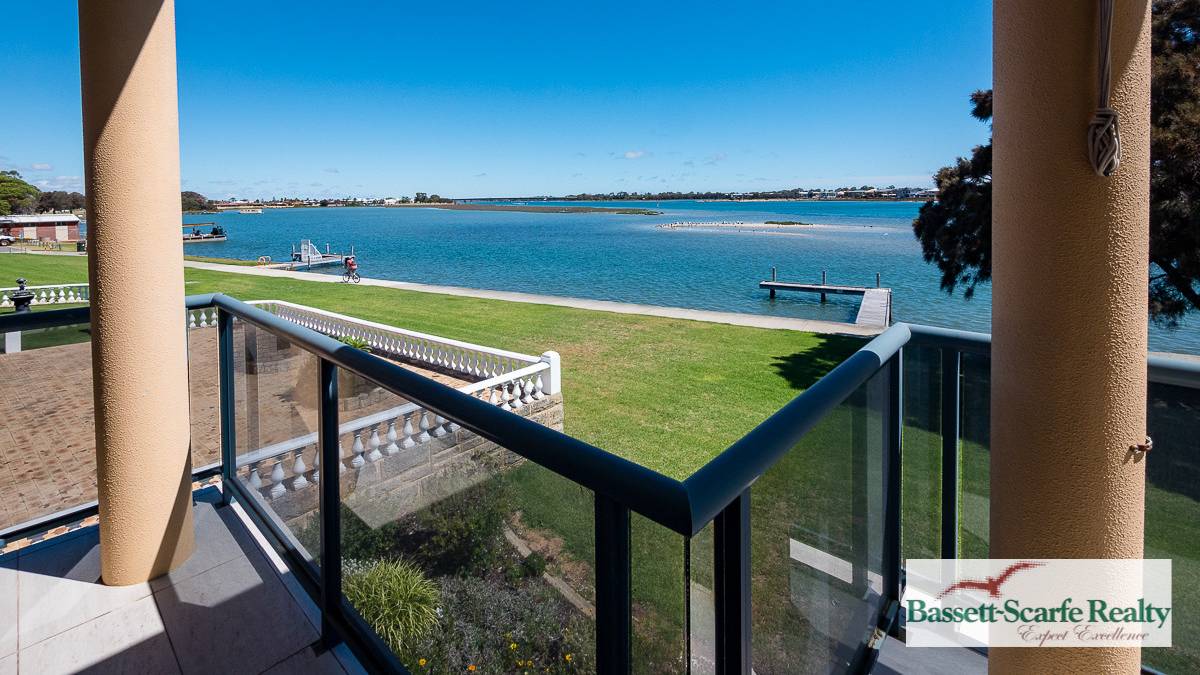 8/9 Leslie Street, Mandurah, WA 6210 AUS