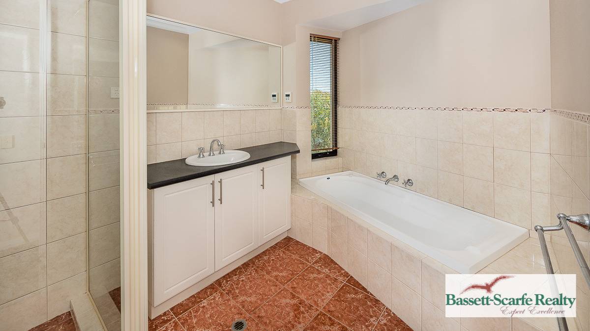 17 Port Quays, Wannanup, WA 6210 AUS