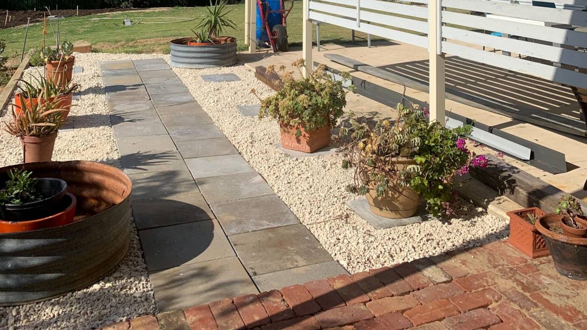 14 Yuna Street, Falcon, WA 6210 AUS