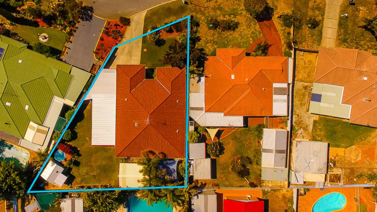 6 Allora Close, Dudley Park, WA 6210 AUS