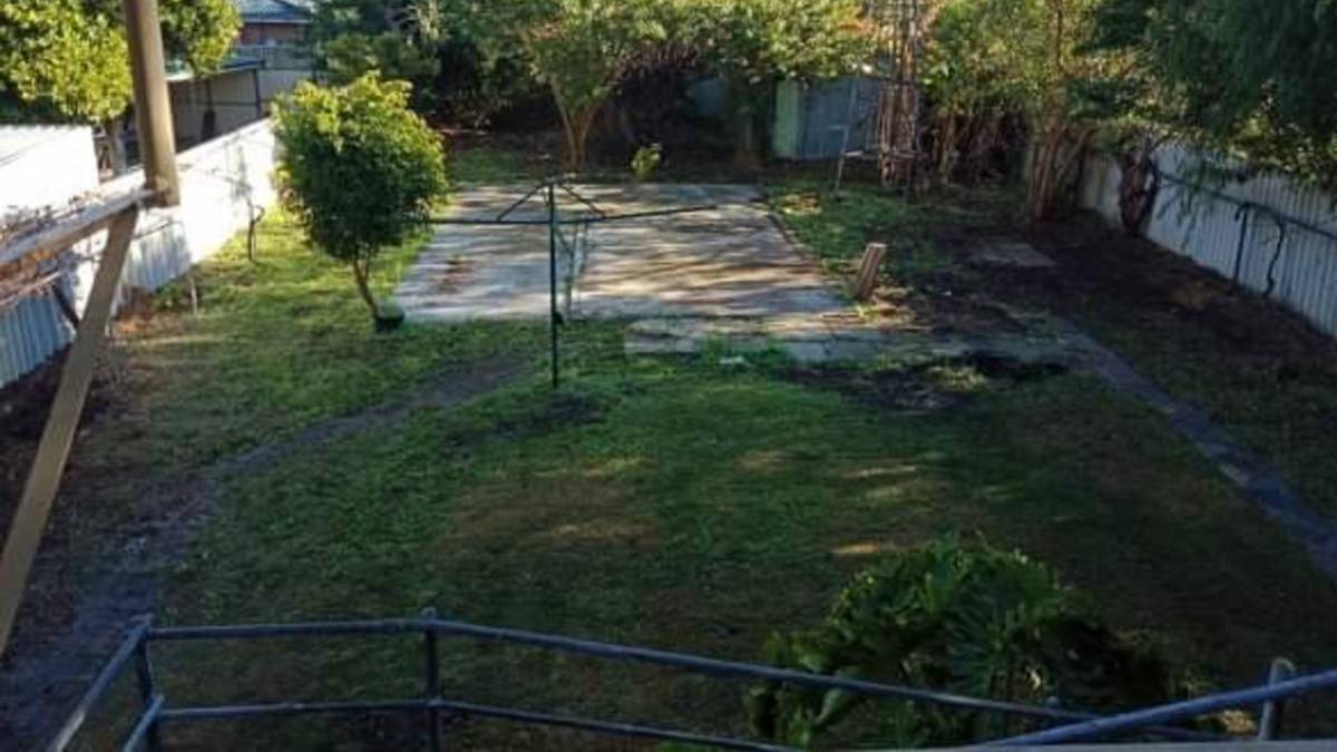 2 Bolton Street, DUDLEY PARK, WA 6210 AUS