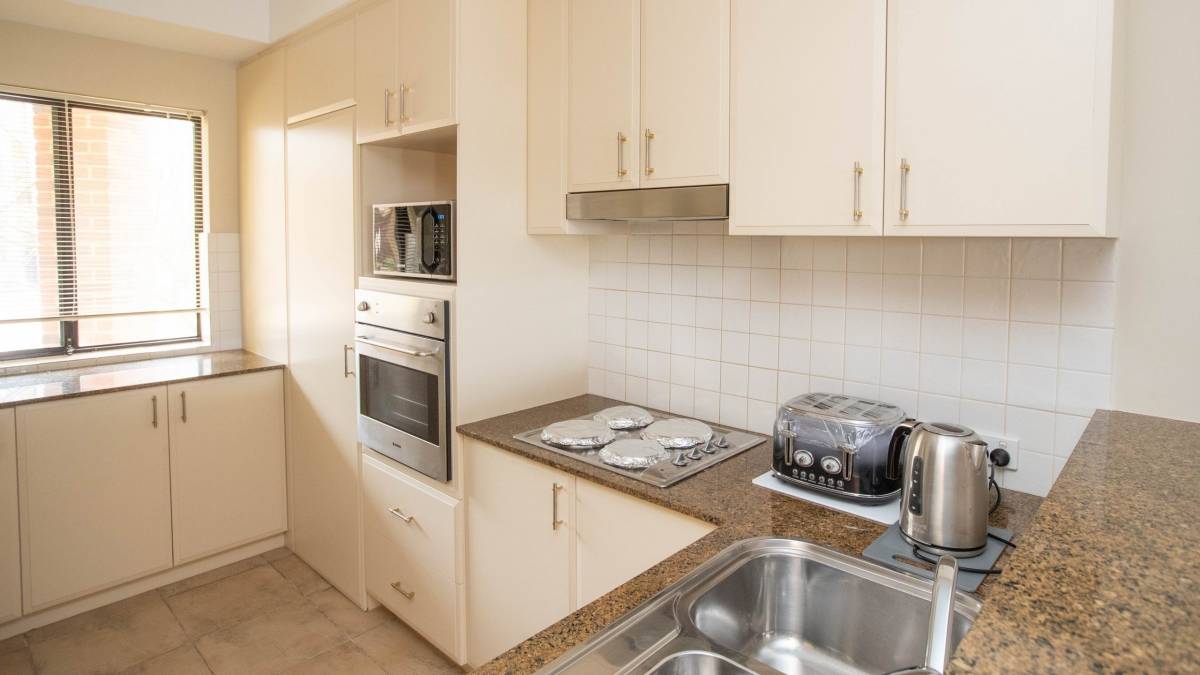 19/37 Dolphin Drive, Mandurah, WA 6210 AUS