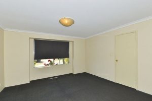 4 Selloa Court, Halls Head, WA 6210 AUS