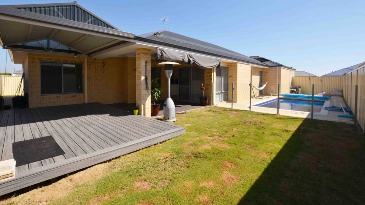 4 Hummingbird Way, Singleton, WA 6175 AUS