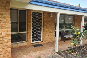 6 Birdsong Grove, Greenfields, WA 6210 AUS