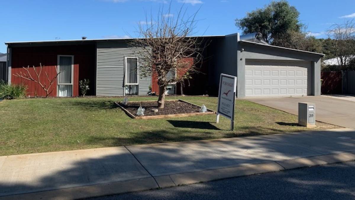 39 Donnybrook Turn, Dawesville, WA 6211 AUS
