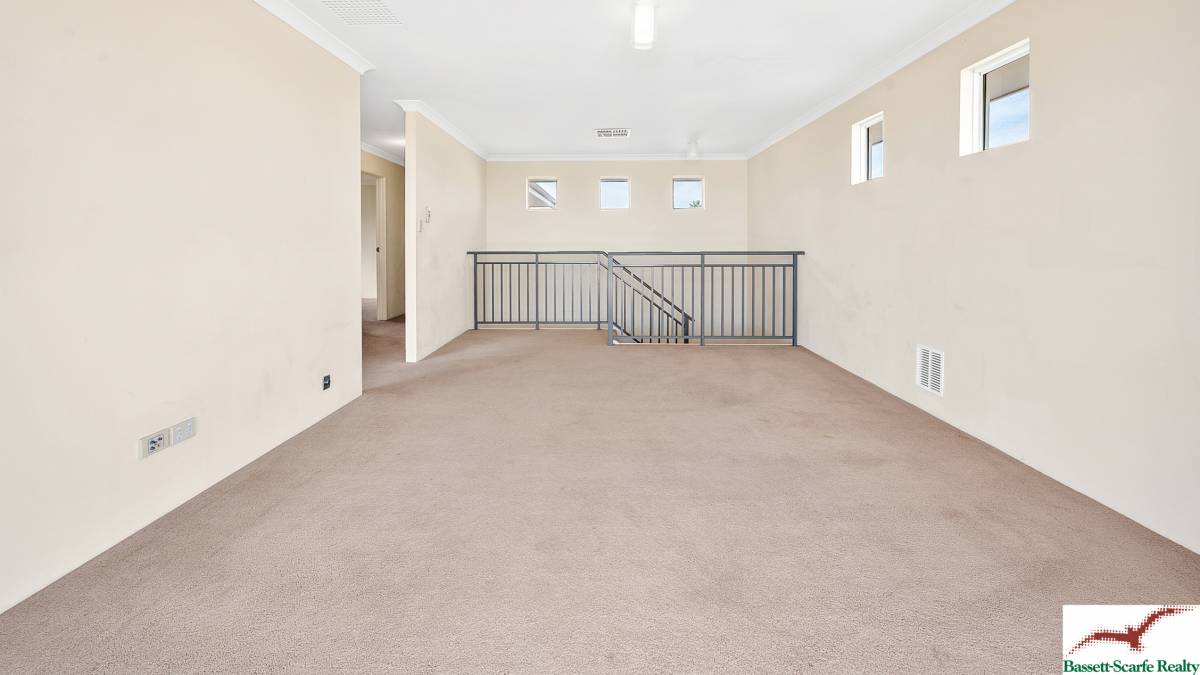 14 Lilly Pilly Lookout, HALLS HEAD, WA 6210 AUS