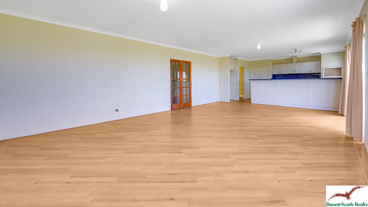 14 Lilly Pilly Lookout, HALLS HEAD, WA 6210 AUS