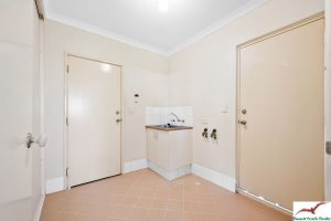 14 Lilly Pilly Lookout, HALLS HEAD, WA 6210 AUS