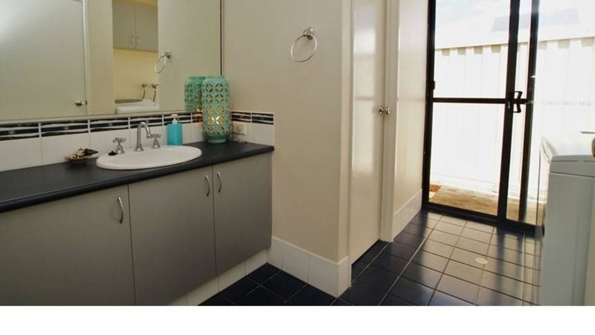 5 Goldsworthy Loop, DAWESVILLE, WA 6211 AUS