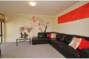 5 Goldsworthy Loop, DAWESVILLE, WA 6211 AUS
