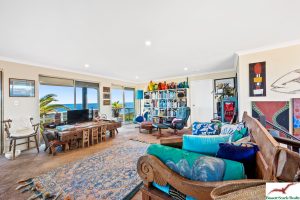 39 Caravel Way, Halls Head, WA 6210 AUS