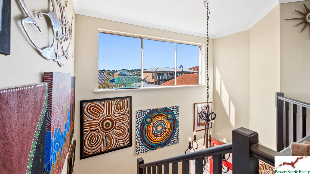 39 Caravel Way, Halls Head, WA 6210 AUS