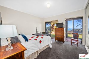39 Caravel Way, Halls Head, WA 6210 AUS