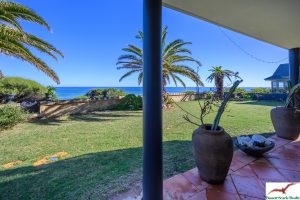 39 Caravel Way, Halls Head, WA 6210 AUS