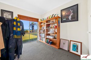 39 Caravel Way, Halls Head, WA 6210 AUS