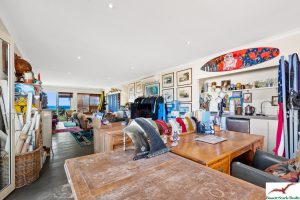 39 Caravel Way, Halls Head, WA 6210 AUS
