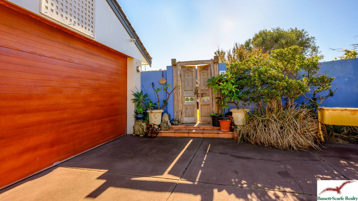 39 Caravel Way, Halls Head, WA 6210 AUS