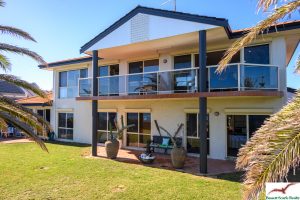 39 Caravel Way, Halls Head, WA 6210 AUS