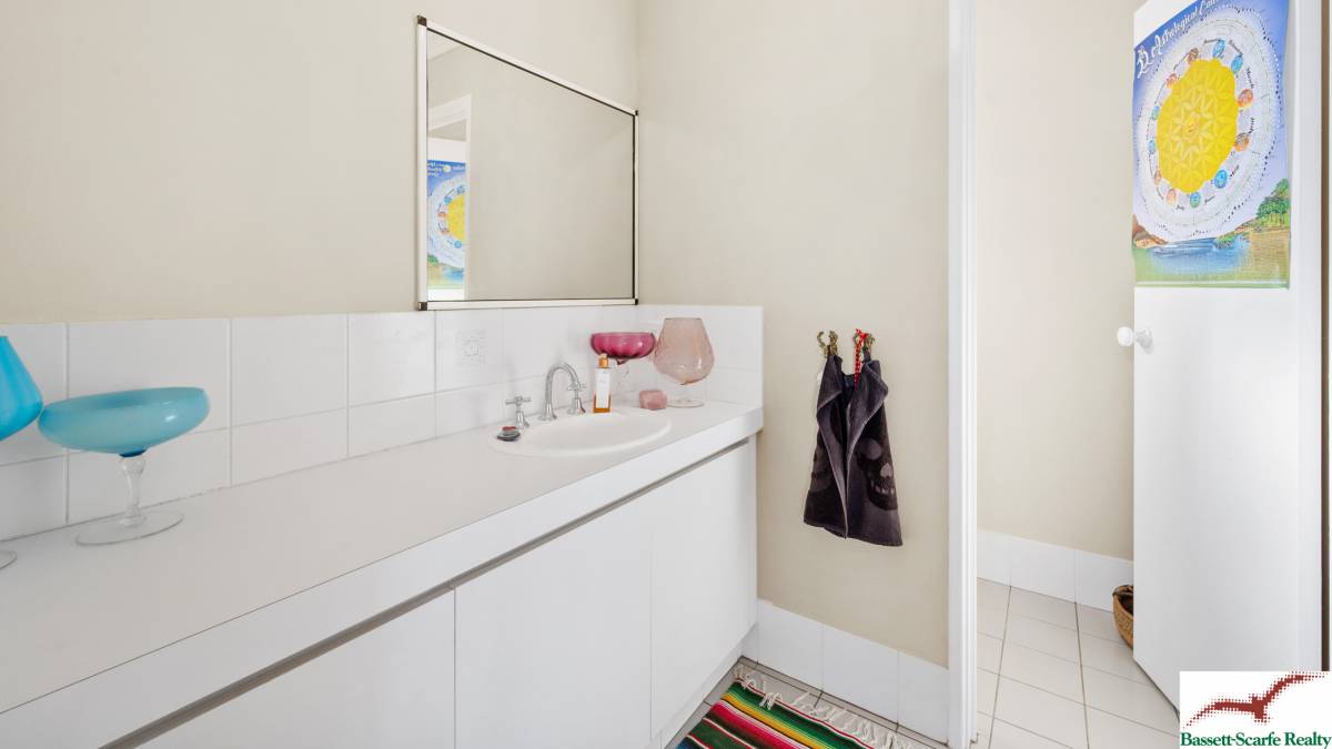 39 Caravel Way, Halls Head, WA 6210 AUS