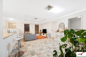 6 Saffron Loop, FALCON, WA 6210 AUS