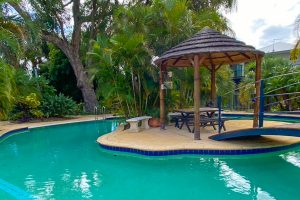 6 Saffron Loop, FALCON, WA 6210 AUS