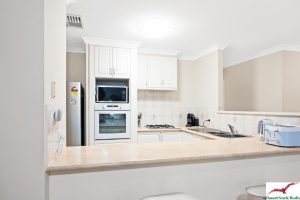 6 Saffron Loop, FALCON, WA 6210 AUS