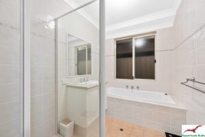 6 Saffron Loop, FALCON, WA 6210 AUS